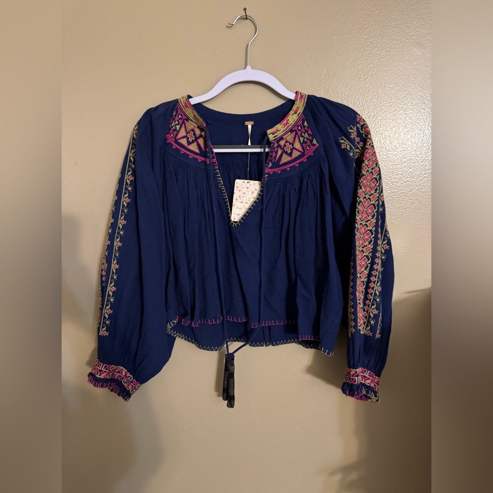 Free People Embroidered Boho Peasant Top NWT Blue Pink Size S Festival